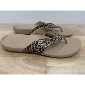 Crocs Womens Size 10  Wild Flipflop Thong Animal Print Leopard Cheetah Kadee #23